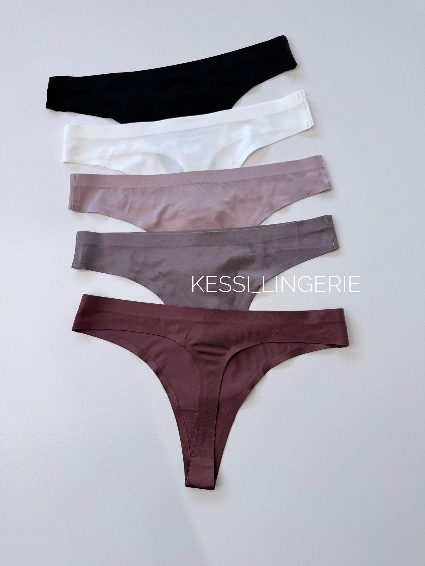 Гладкі стрінги (00896)