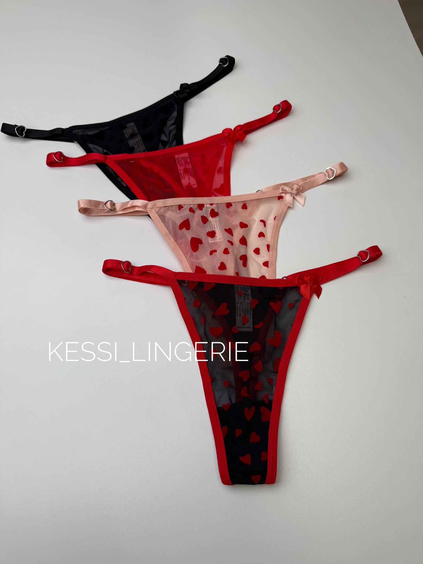 Стрінги з сіточки з бантиком (00867)