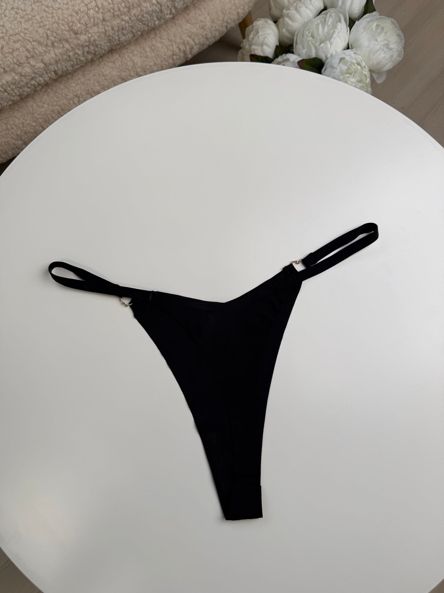 Безшовні стрінги (Є ДЕФЕКТ)