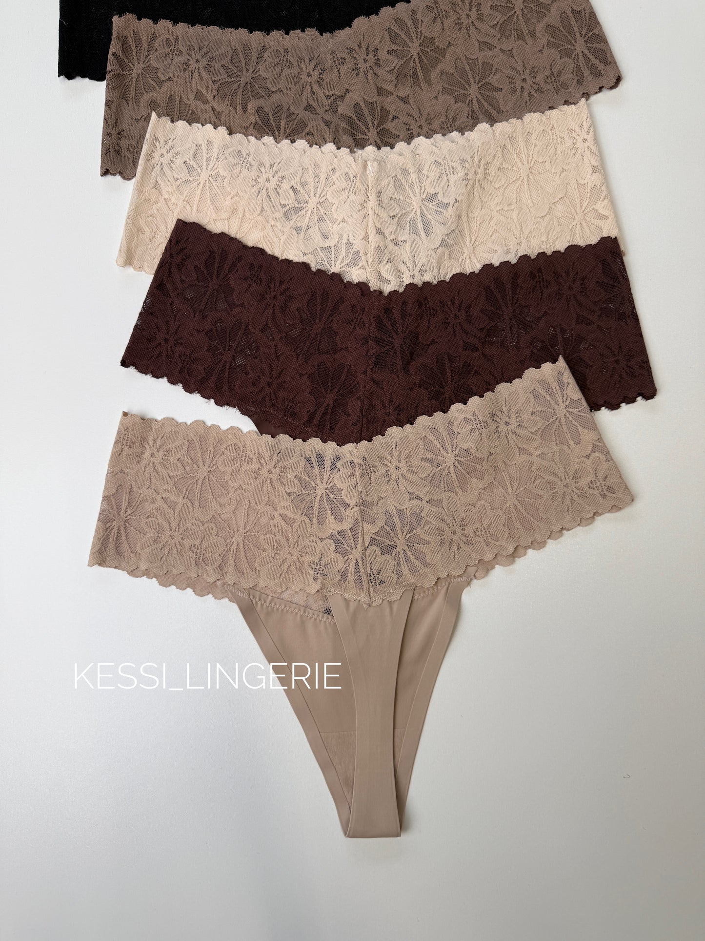 Безшовні стрінги (00856)