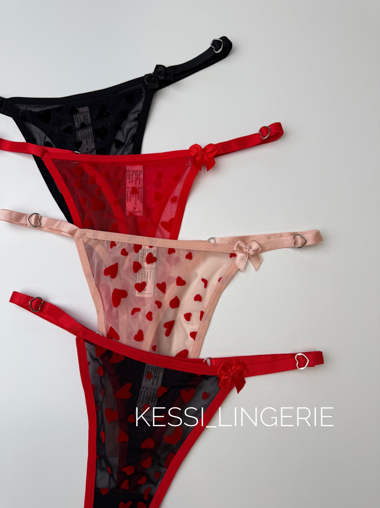 Стрінги з сіточки з бантиком  (00867)