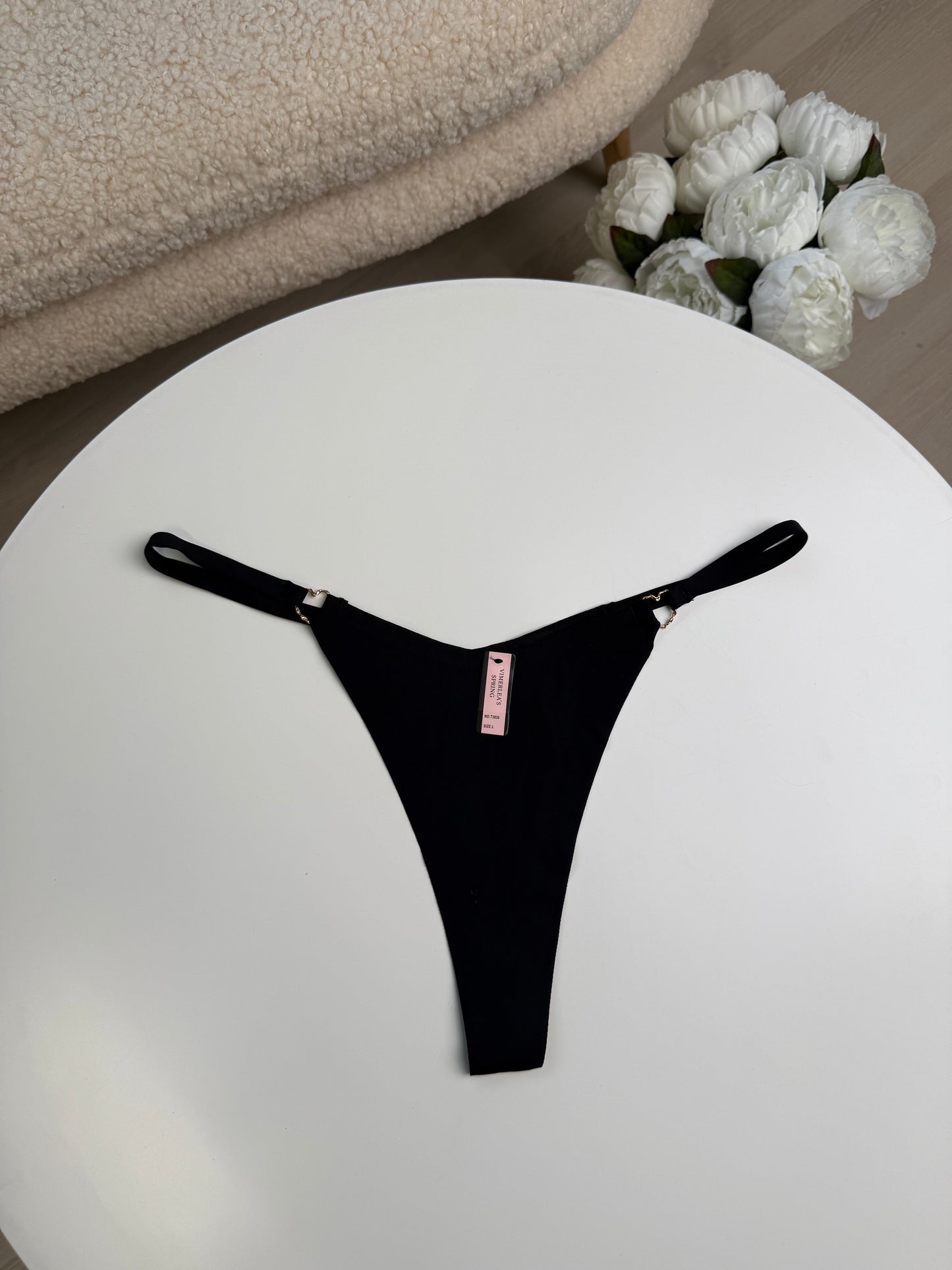 Безшовні стрінги (Є ДЕФЕКТ)