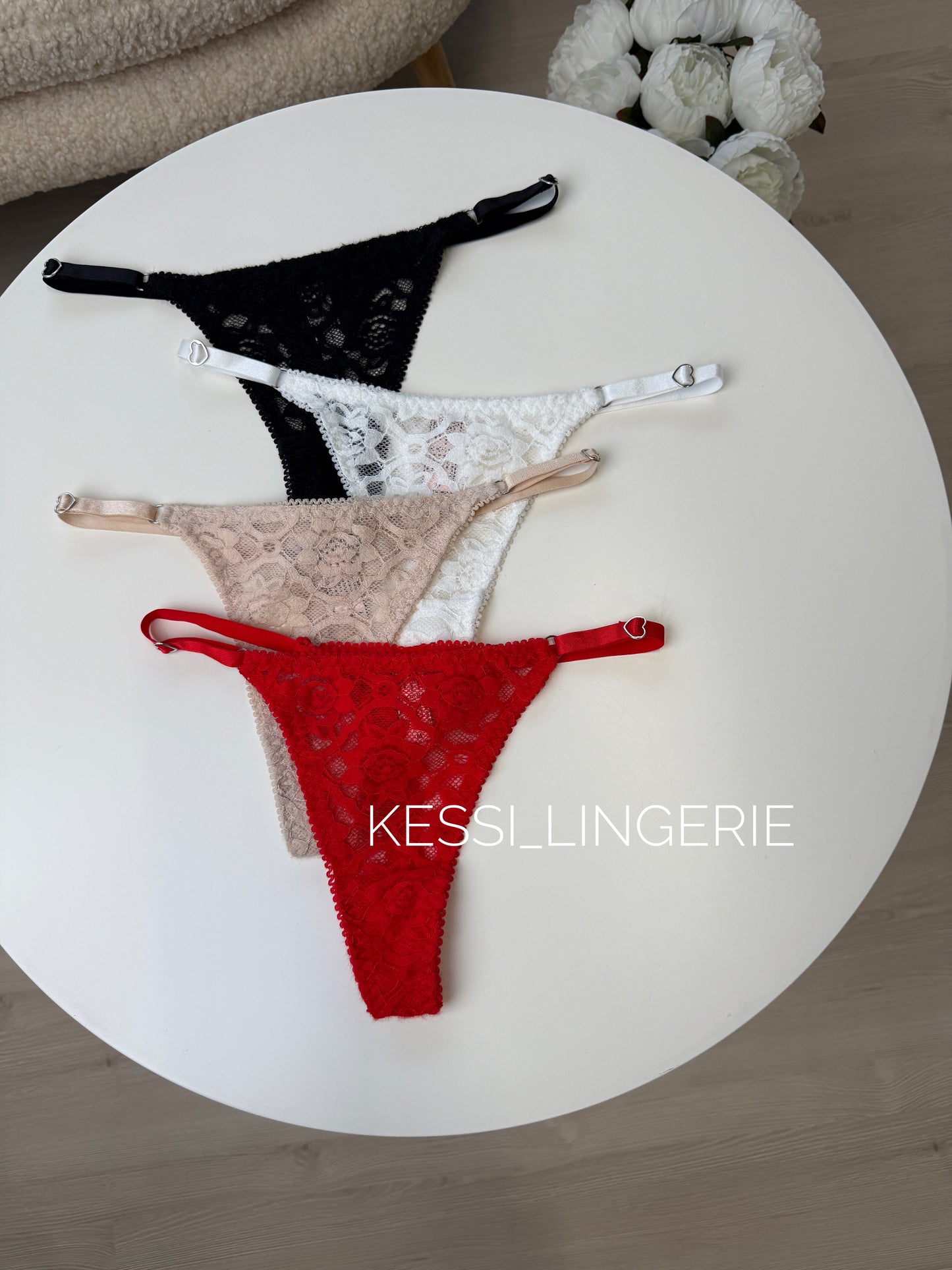 Мереживні стрінги (00860)