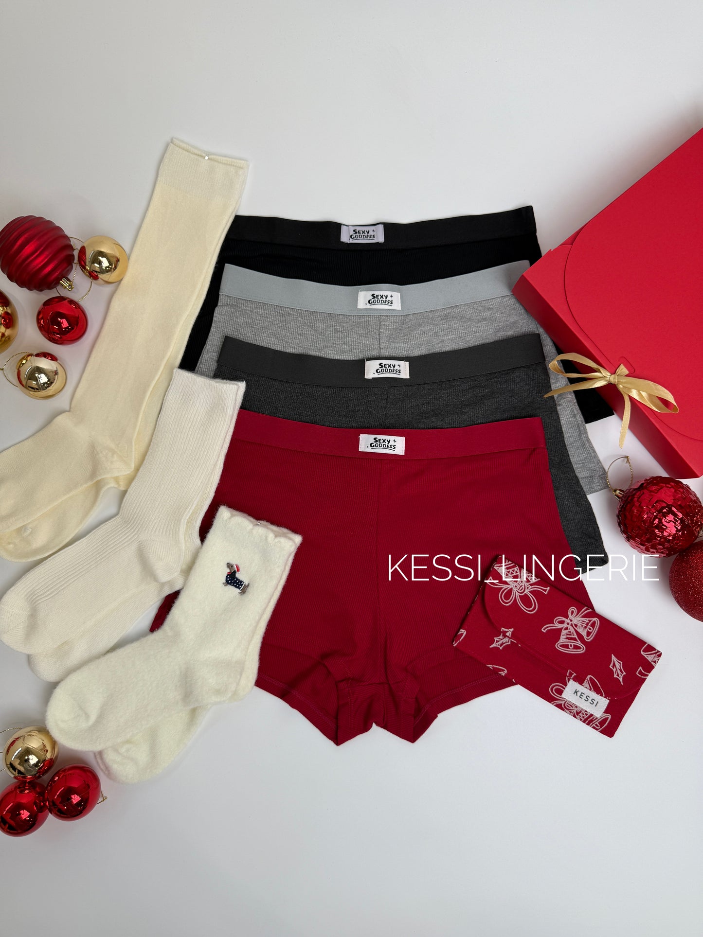 Новорічний подарунковий бокс  🎄✨ 🎅🏻(00874)