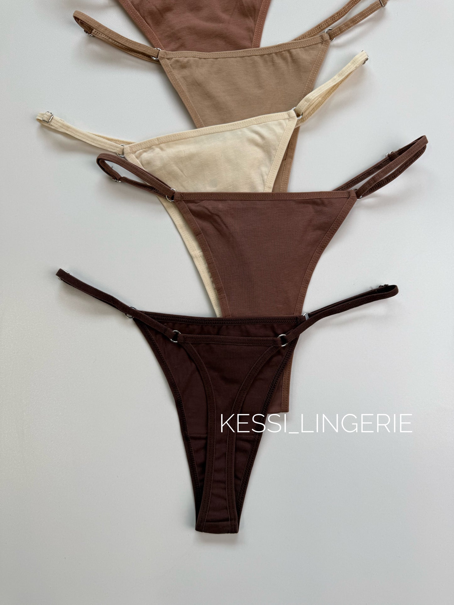 Стрінги на регуляторах (00932)