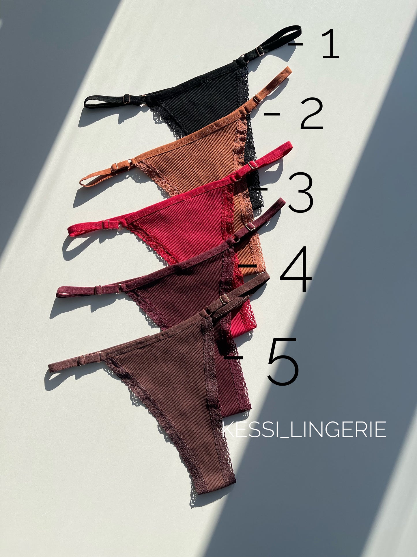 Стрінги на регуляторах (00486)