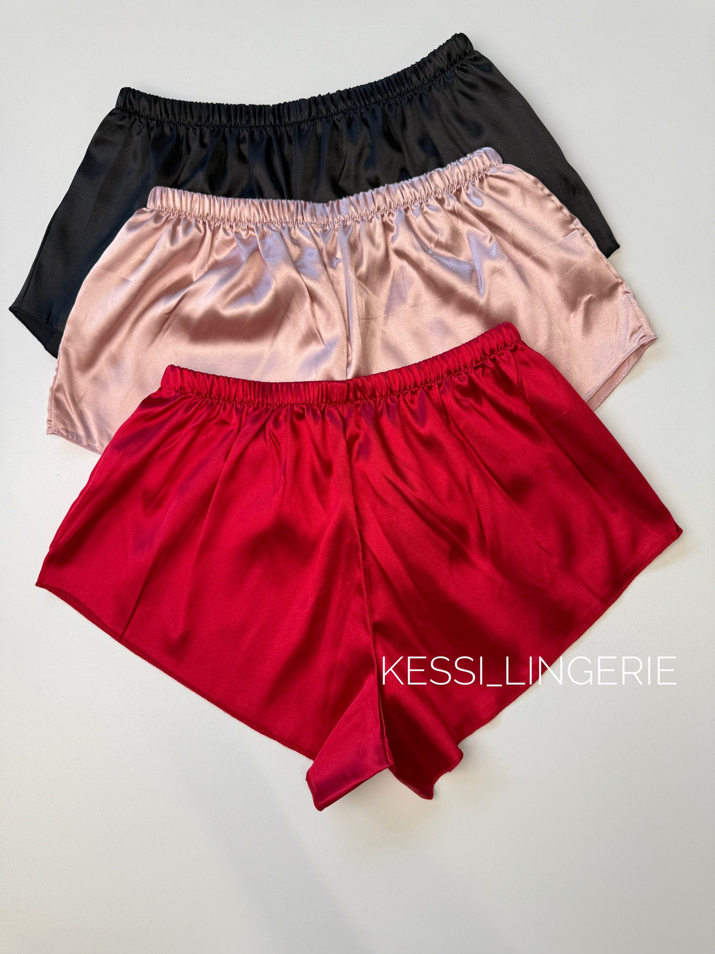 Гладенькі шортики (00882)