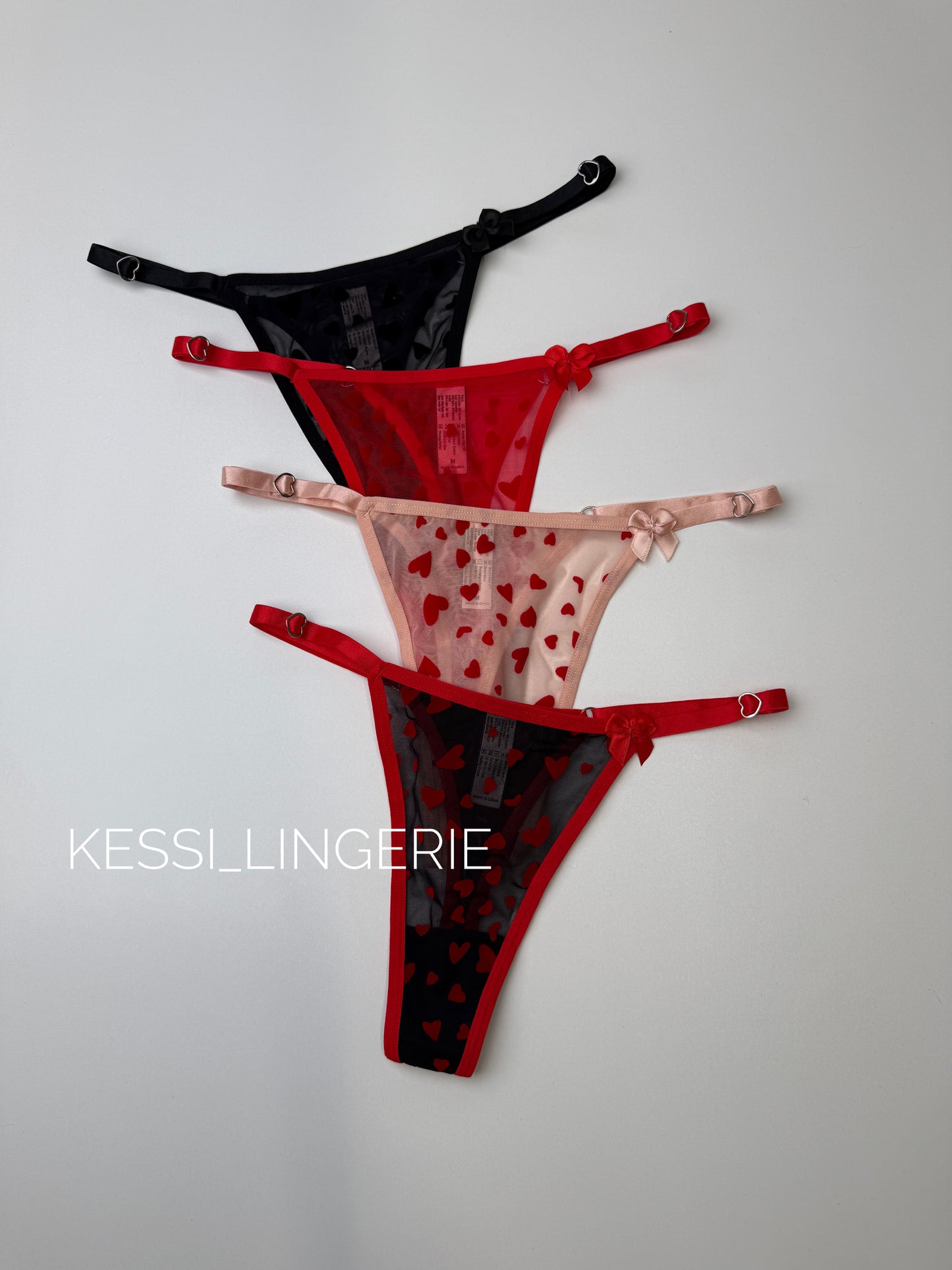 Стрінги з сіточки з бантиком  (00867)