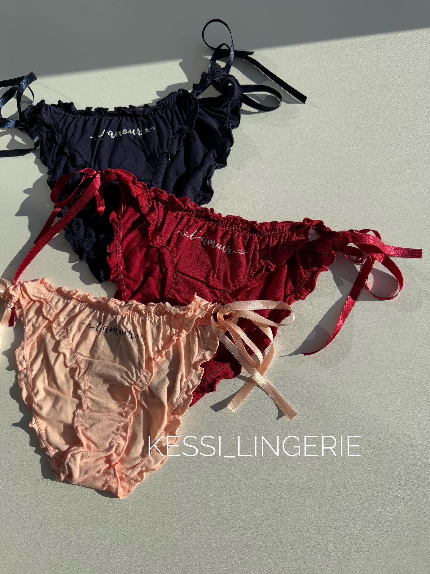 Сліпи на завʼязках (00609)