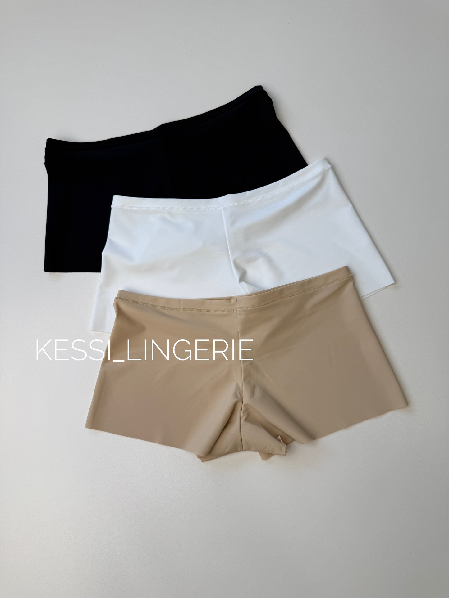 Безшовні шортики (00876)