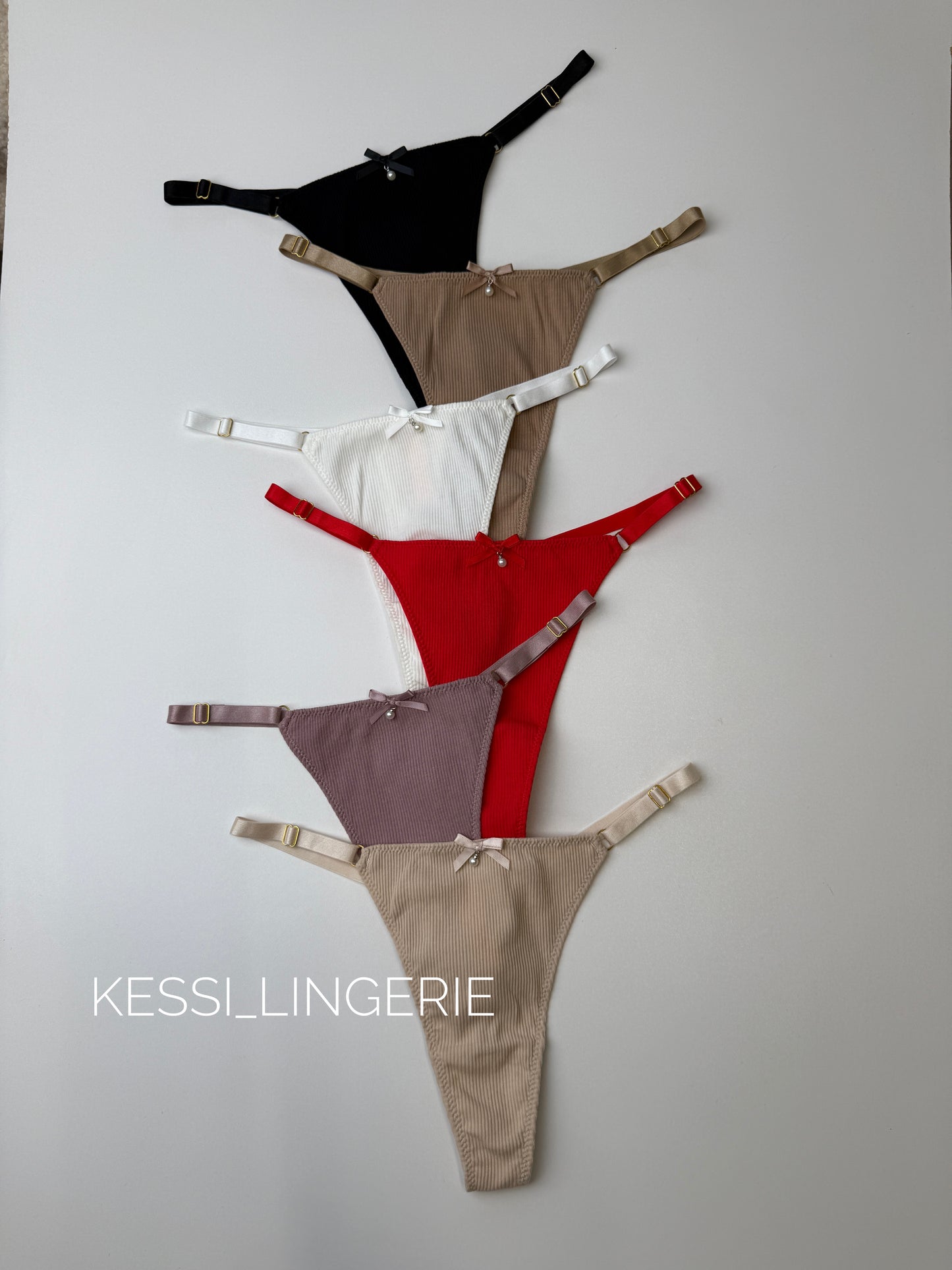 Стрінги на регуляторах (00854)