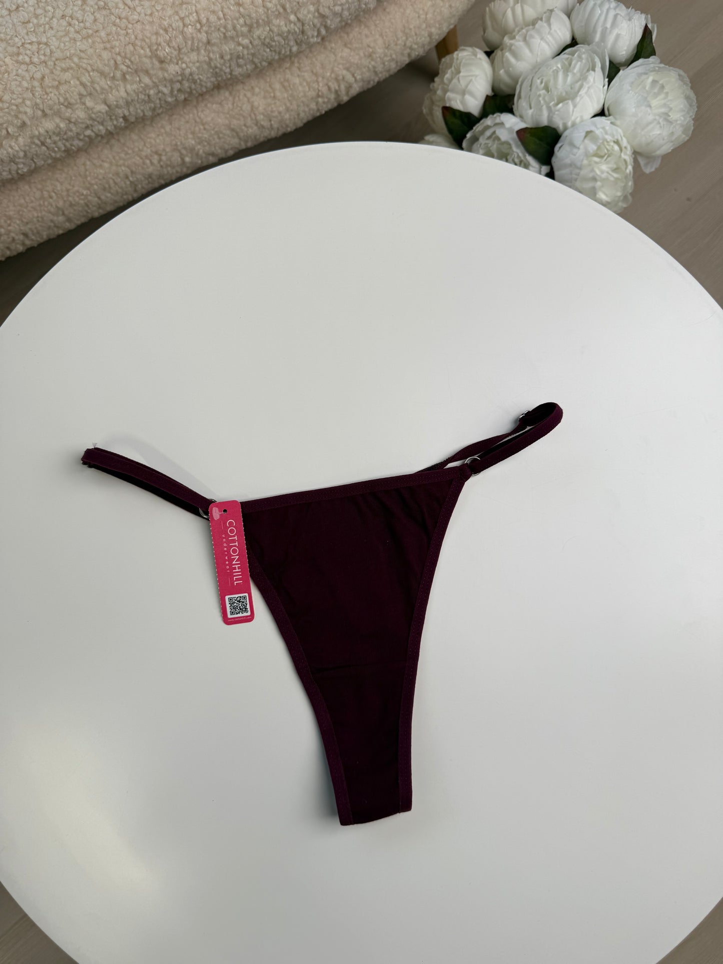 Стрінги на регуляторах (Є ДЕФЕКТ)