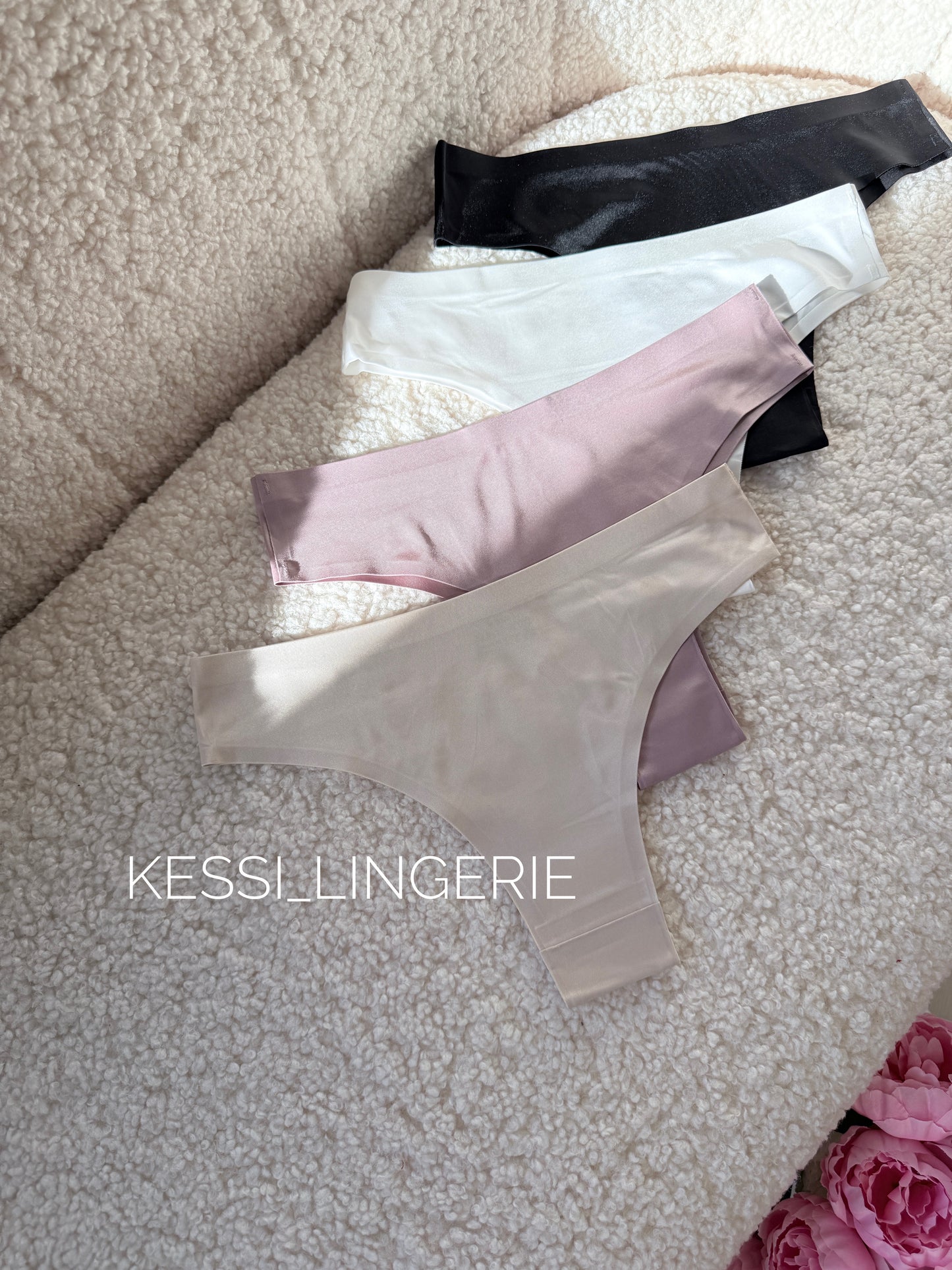 Гладкі бразиліани (00897)