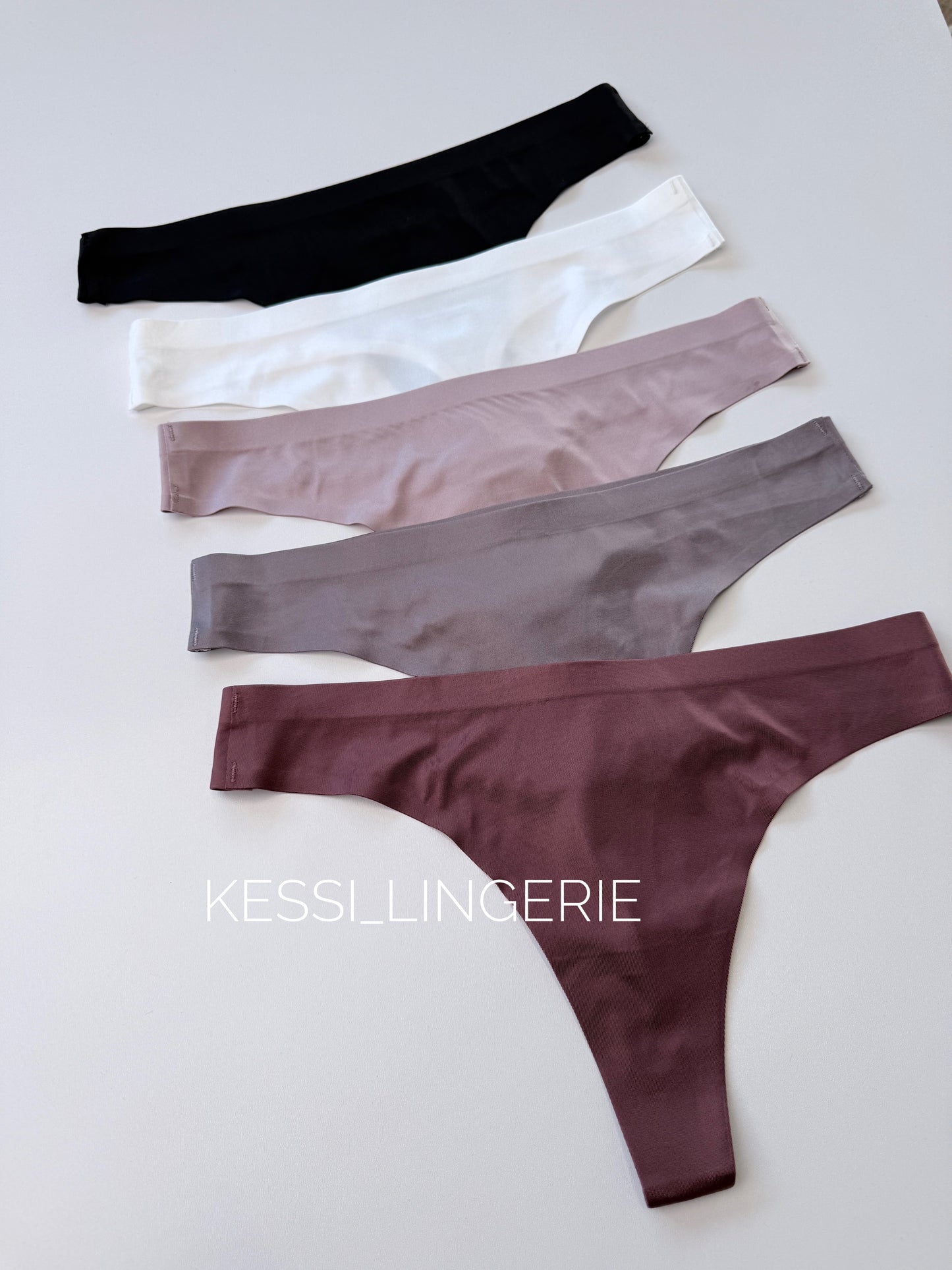 Гладкі стрінги (00896)